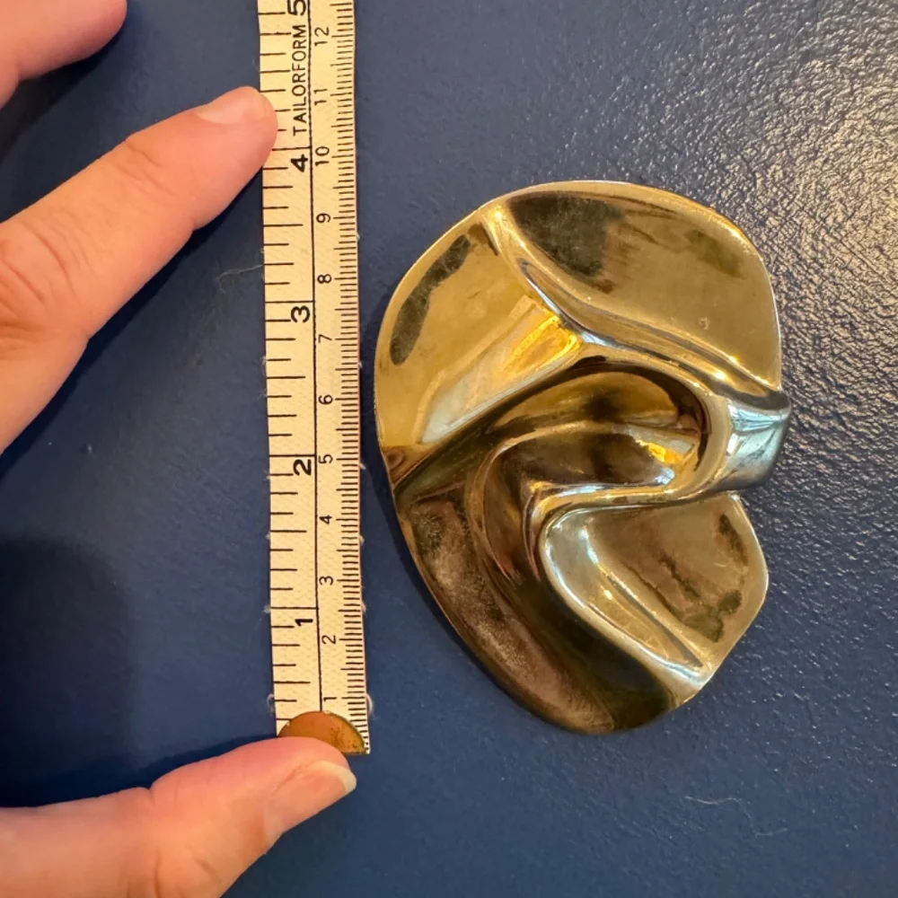 ⭐️3 for $20⭐️ 80s Vintage Charmant Belt Buckle